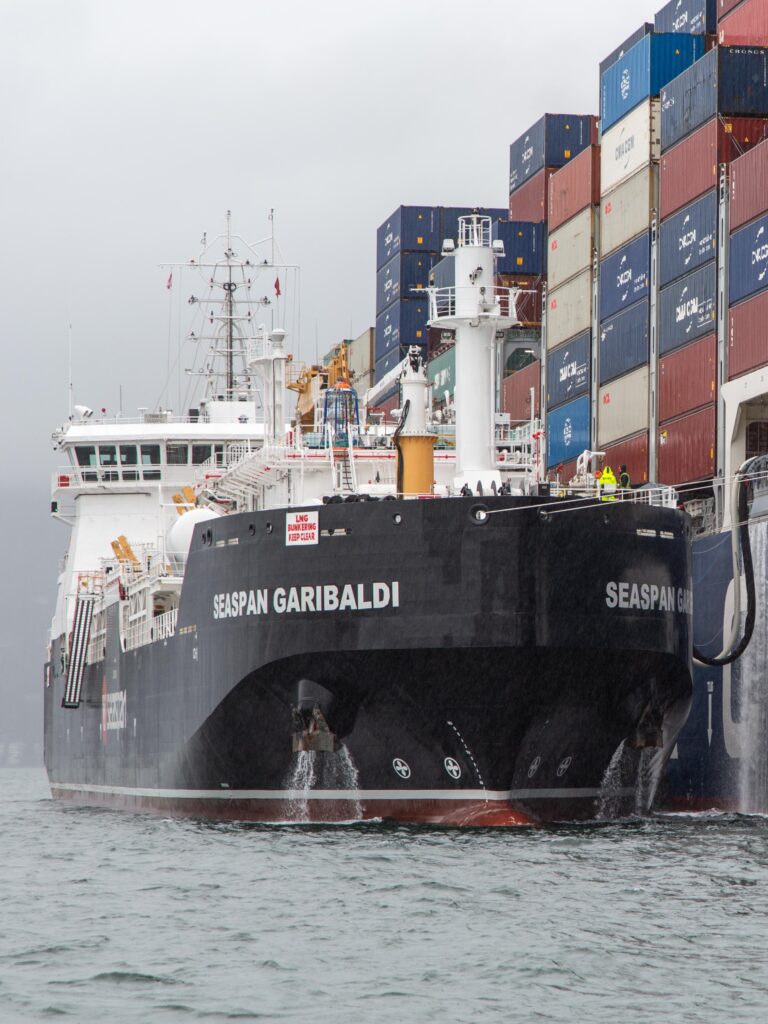 Seaspan Garibaldi at port of long beach