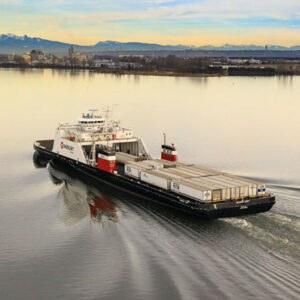 Seaspan Swift sailing away from the camera