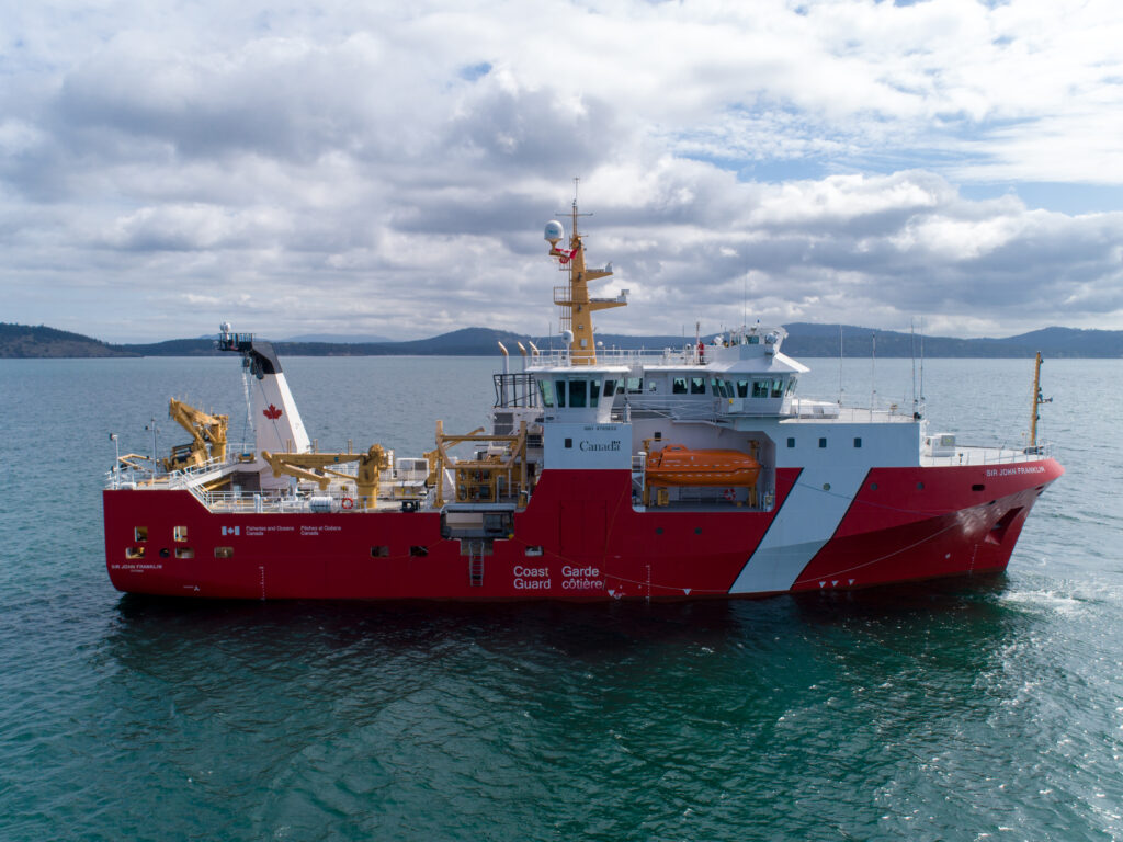 CCGS Sir John Franklin sailing
