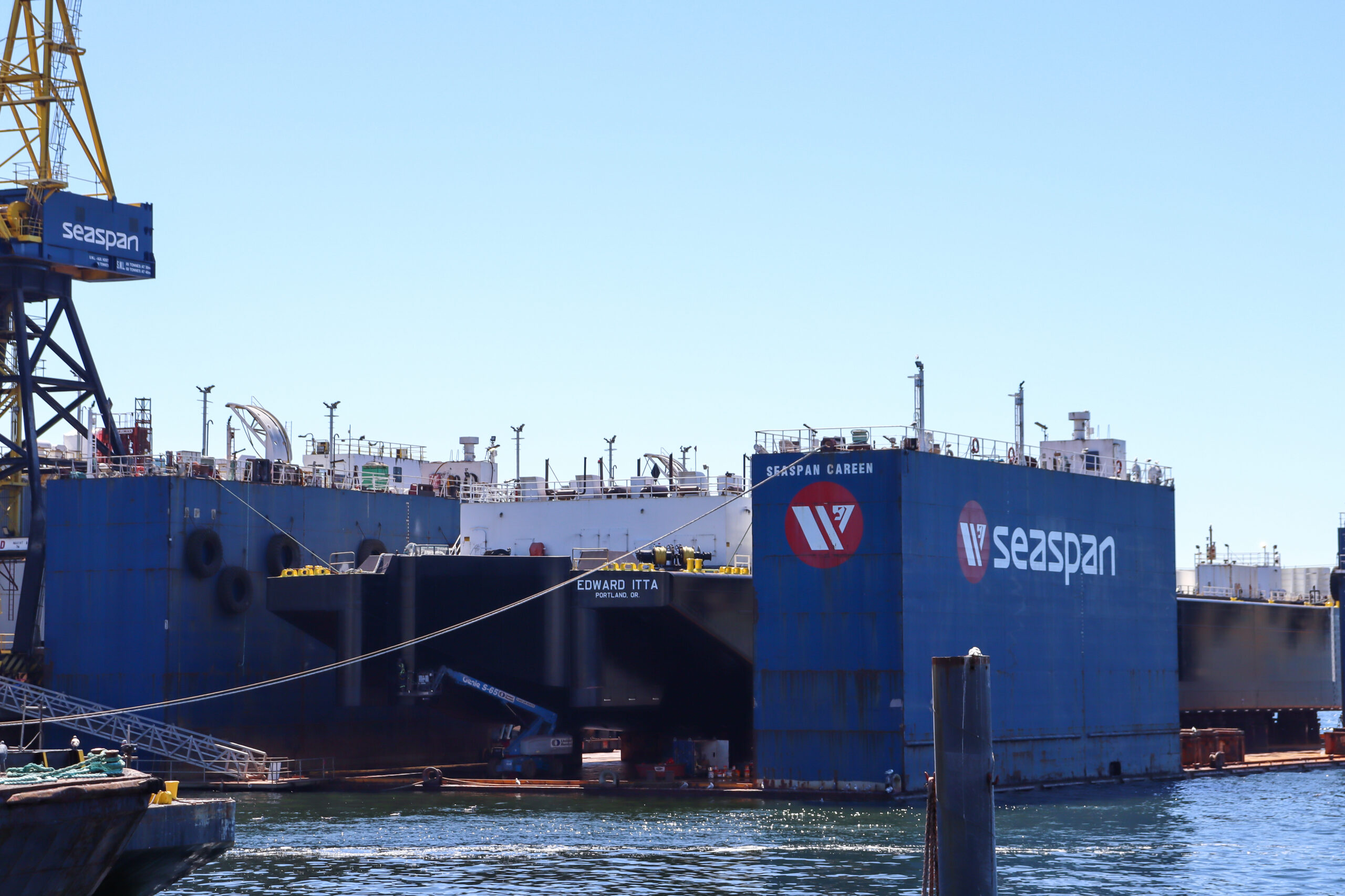 Seaspan careen floating drydock