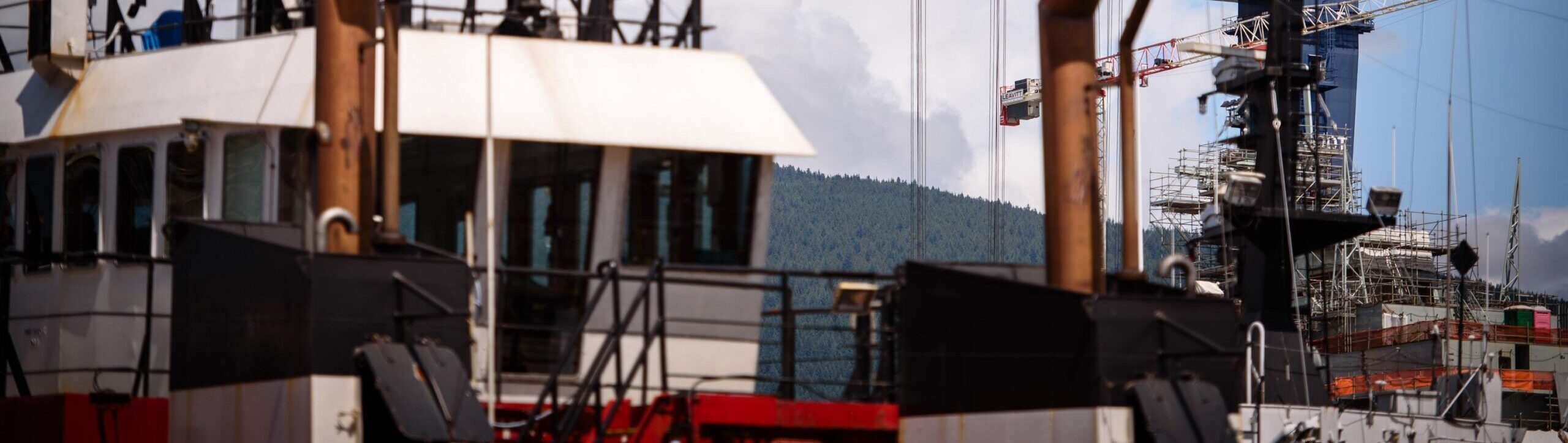 Seaspan announces agreement to sell its petroleum products barging business