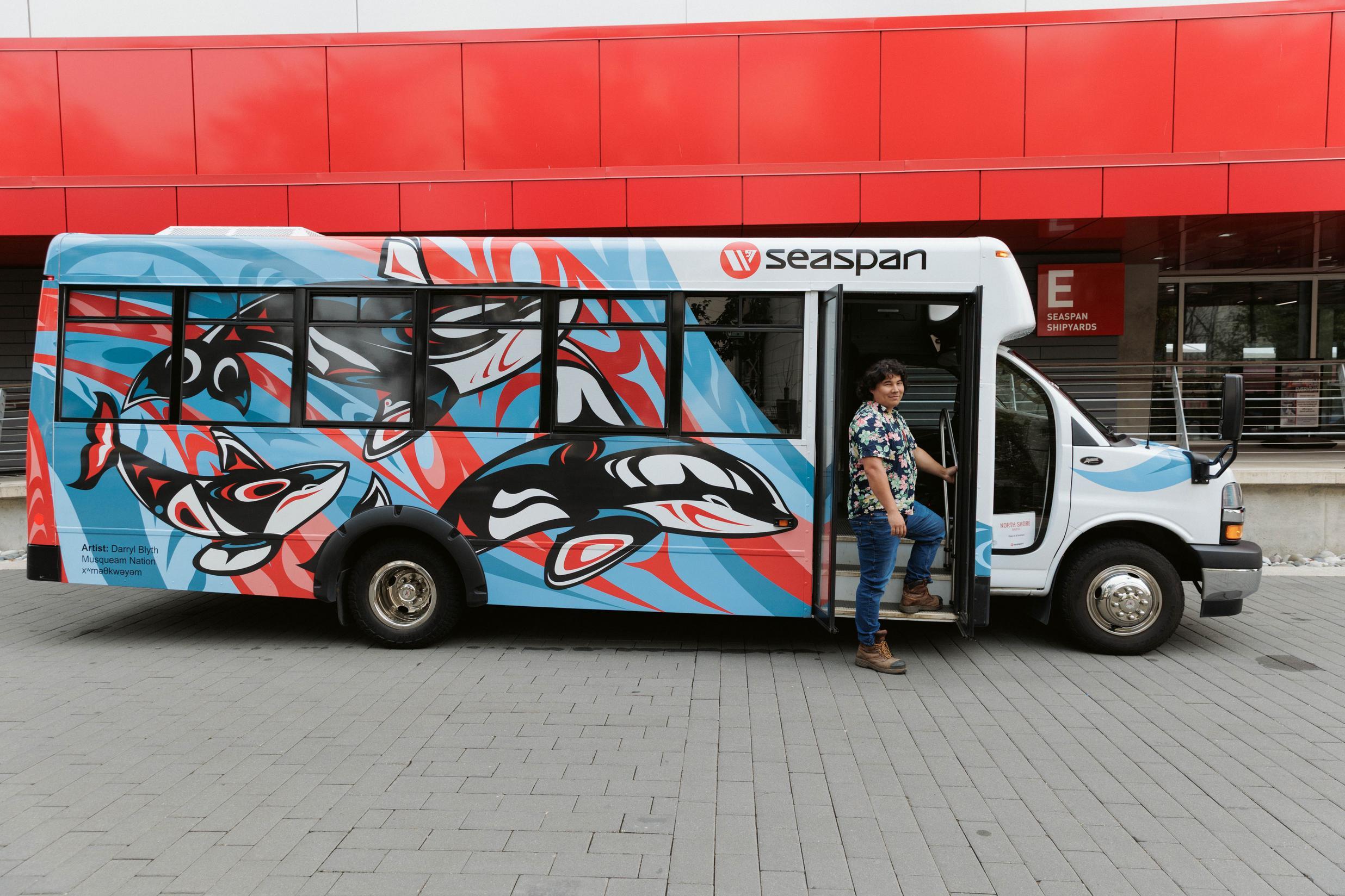 Whales on the Move: Musqueam artist Darryl Blyth designs orca artwork for Seaspan’s latest employee shuttle bus